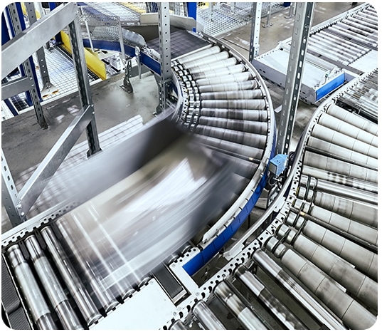 envato-_0001_modern-conveyor-system-with-box-in-motion-2025-02-13-00-00-21-utc