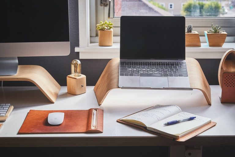 An example of a home office